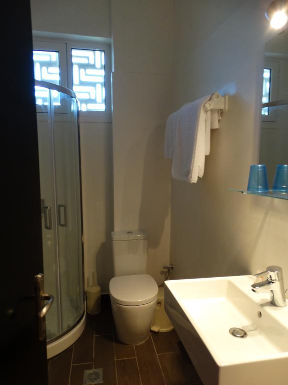 Dassia Beach Pension Rum bild